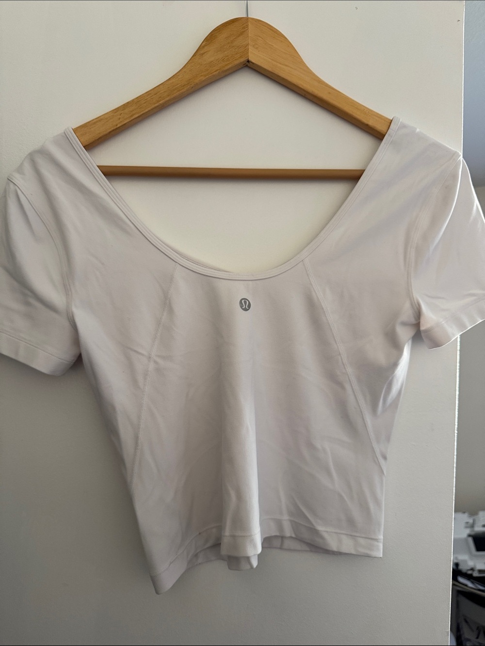 lululemon athletica Classic White Short Sleeve Tee